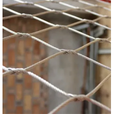 Сетка нержавеющая тросовая с узловым креплением и ромбической ячейкой Н1 7х7 AISI 304 50х87х2 мм